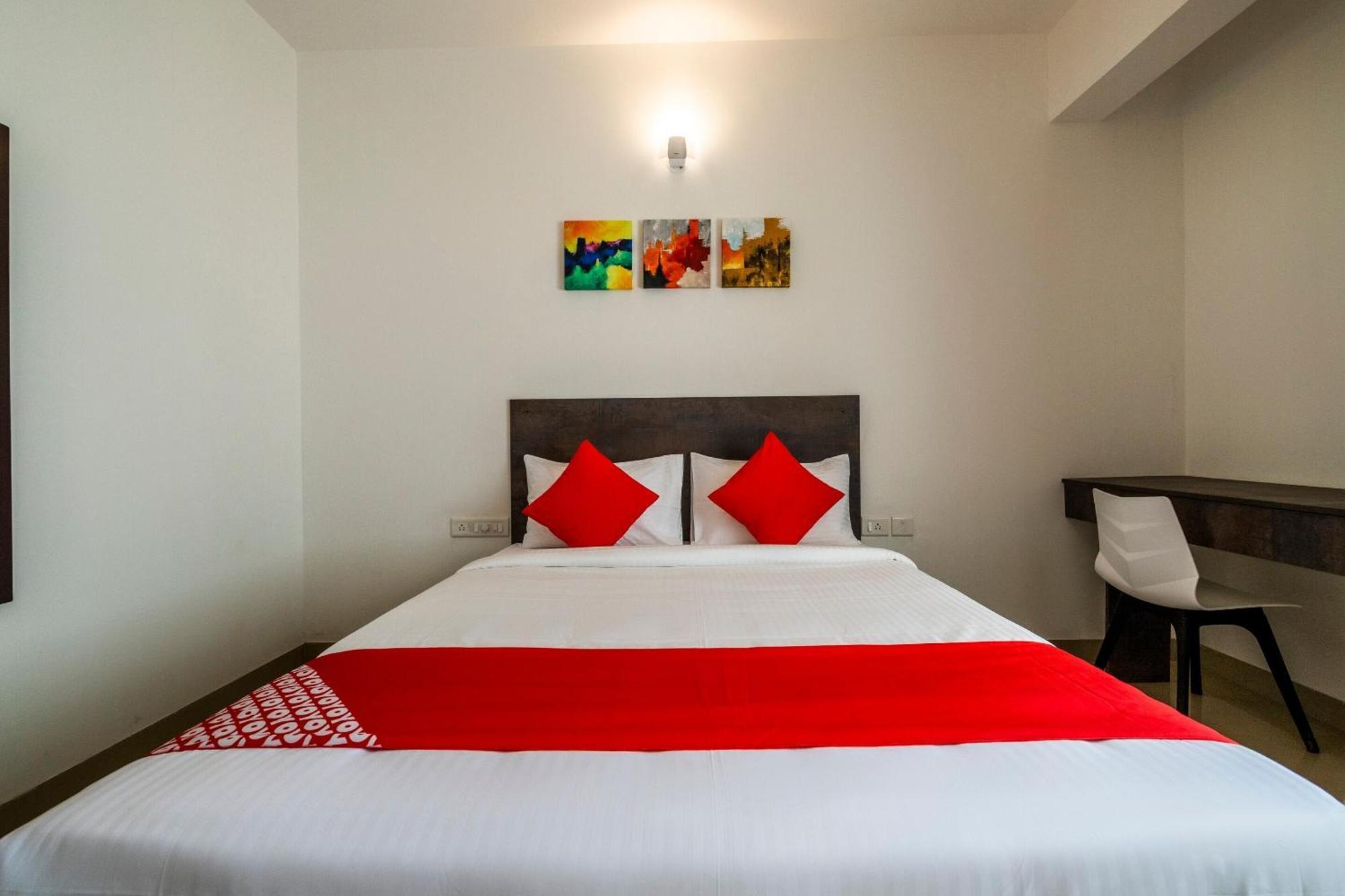 מלון העיר בנגלור Super Townhouse Hebbal מראה חיצוני תמונה